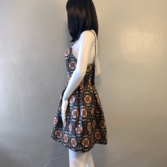 New - Gorgeous Alice + Olivia Spaghetti Strap Brocade Dress - Picture 10 of 11